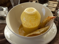 Скандинавский сырный крем-суп с креветкой